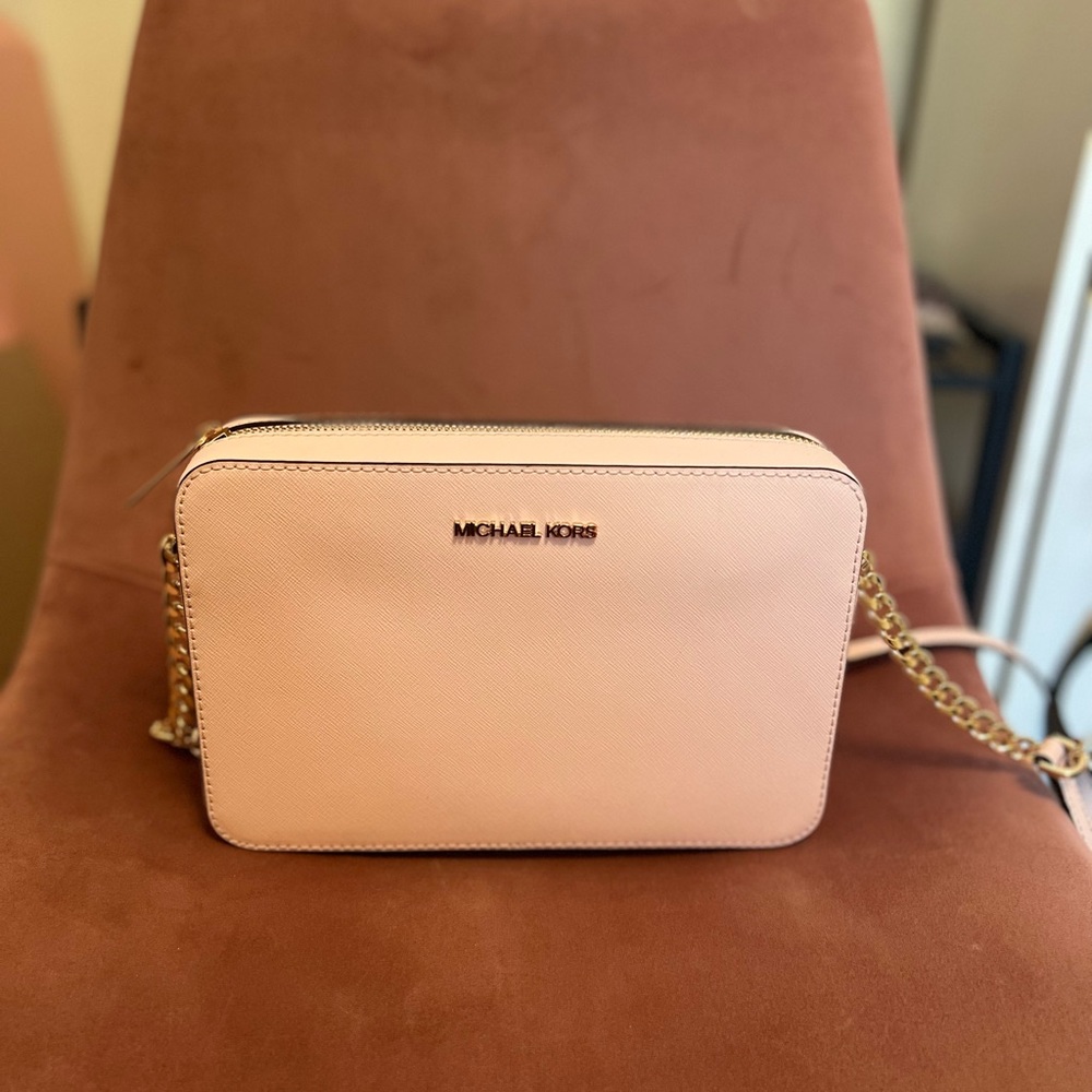 Michael Kors Jet Set Large Saffiano Leather Crossbody - Soft Pink